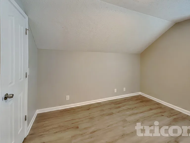 257 Indian Park Dr — Photo 12