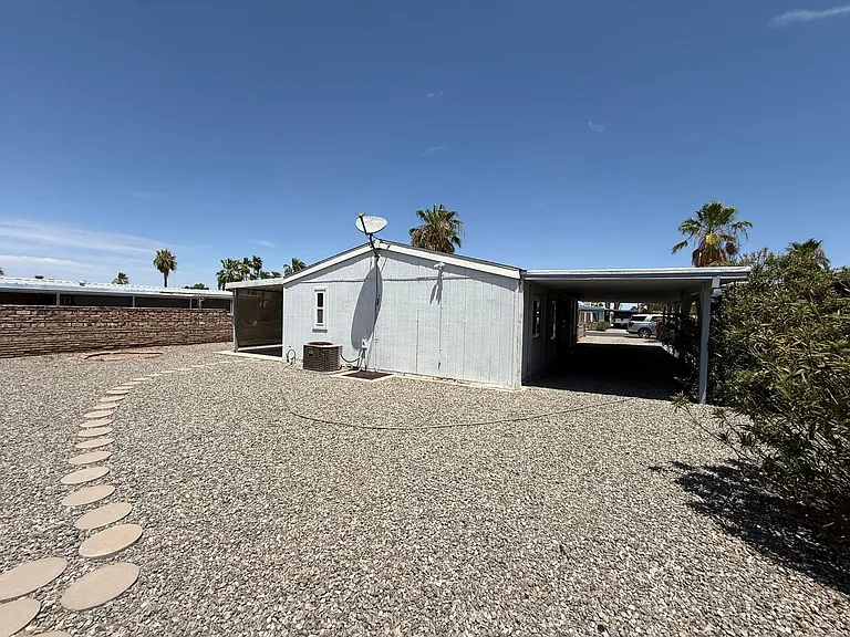 13231 E 38th Pl — Photo 9