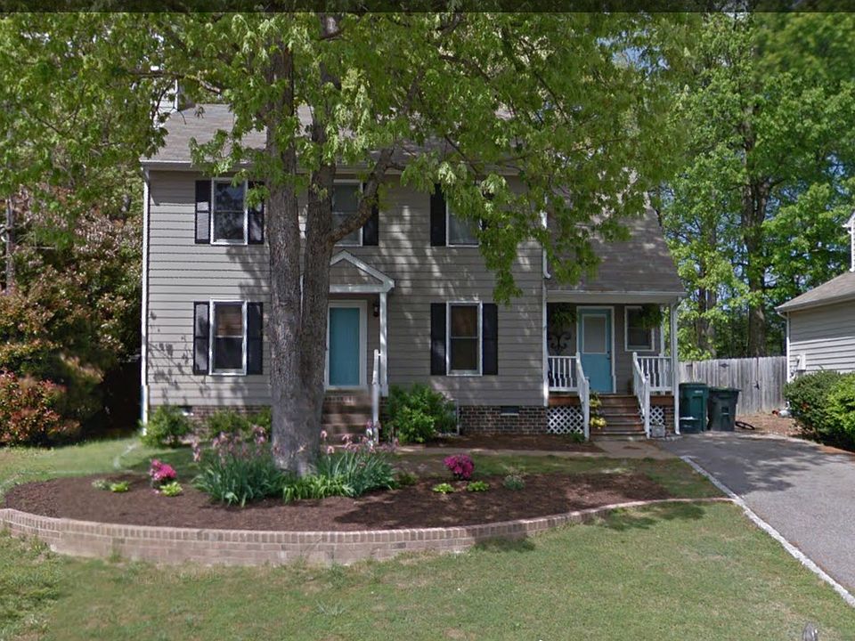 1st image of 8948 Castle Point Dr