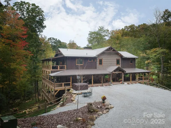 16 Gihon Waters Trl, Canton, NC 28716