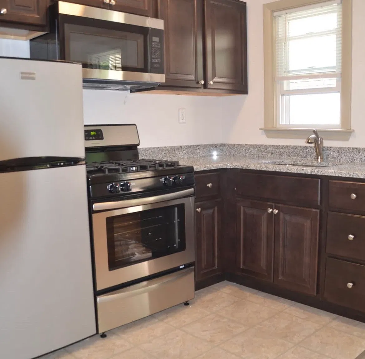 1 bed, 601 sqft, $1,700 — Photo 1