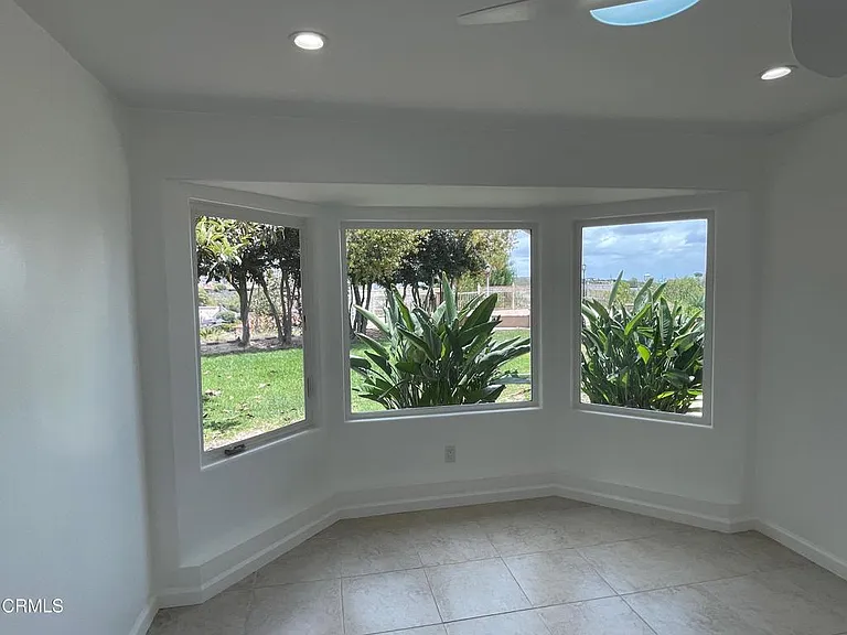 1148 Colina Vis — Photo 15
