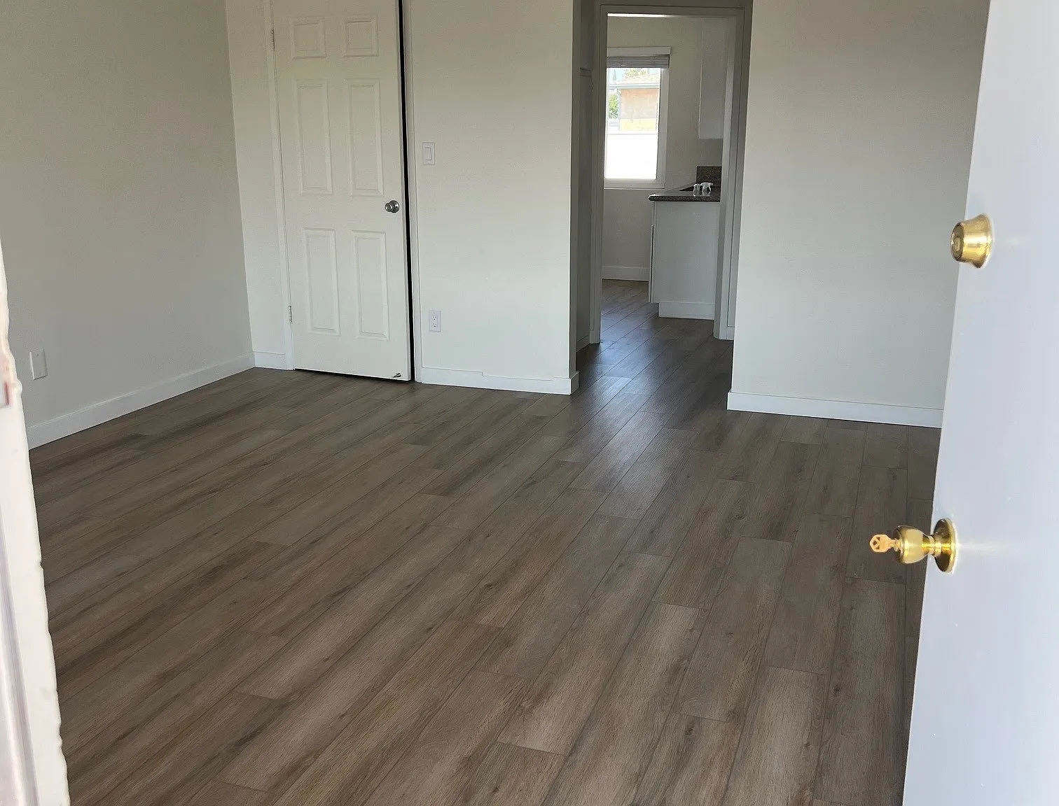 Studio, 400 sqft, $1,625 — Photo 3