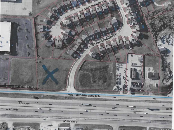 8100 Veterans Memorial Pkwy, Ofallon, MO 63366