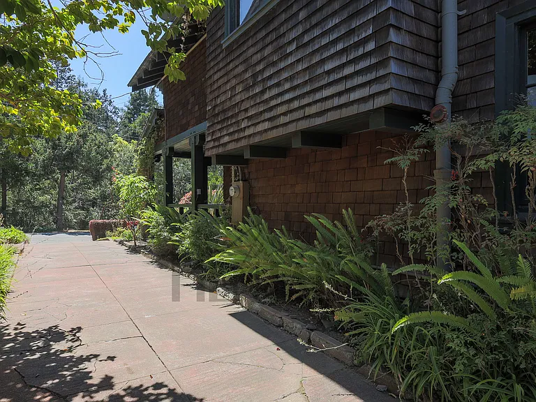 29 Park Way — Photo 36