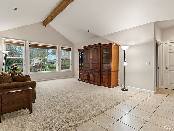 5th image of 11103 SE Cherry St