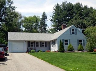 94 E Circle Dr, East Longmeadow, MA 01028