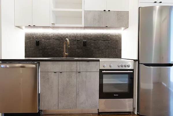 Rented by Brooklyn Group | media 28