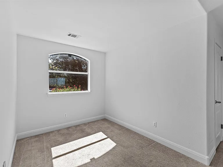 5724 Brittlyns Ct — Photo 21