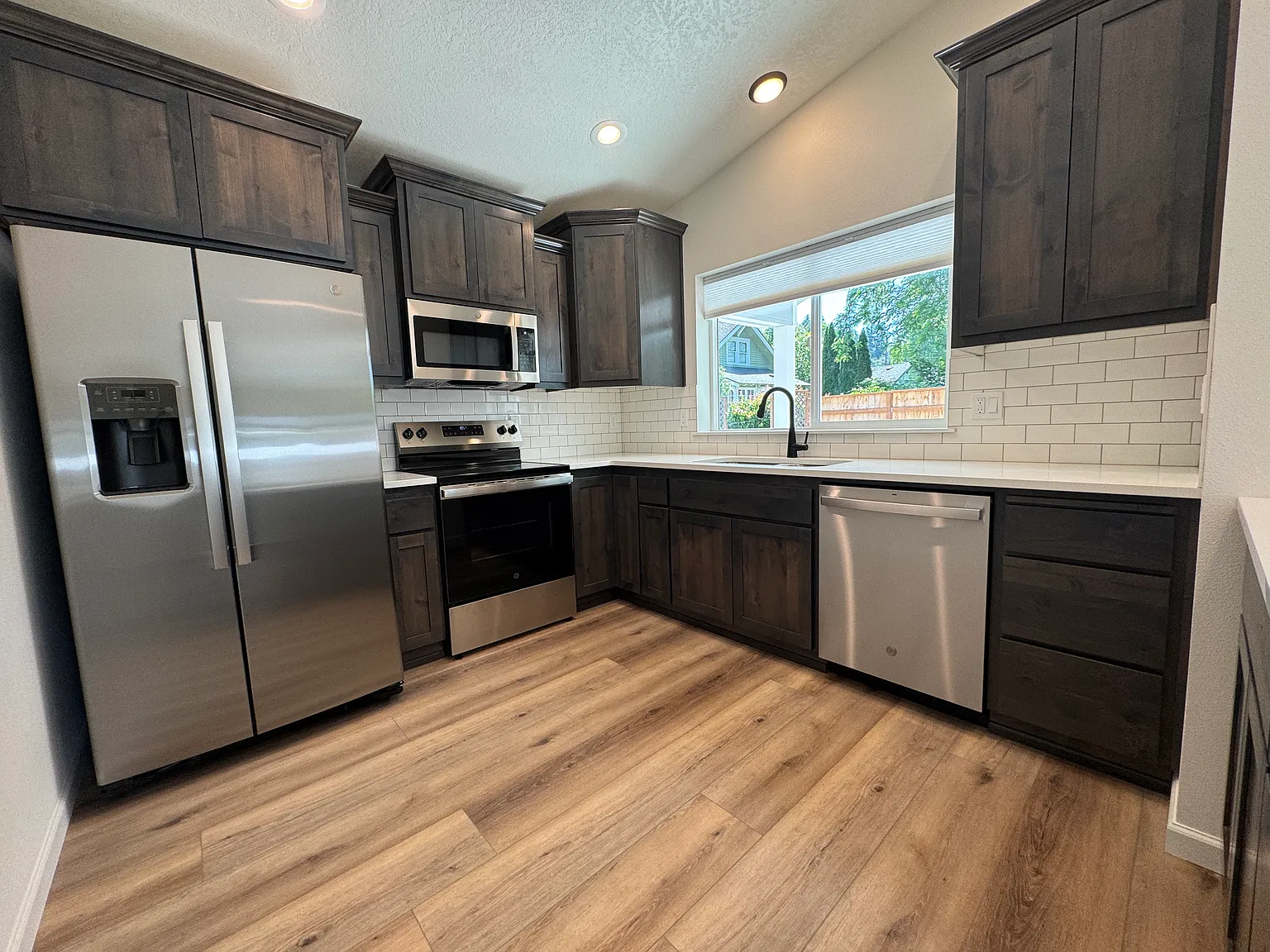 2 bed, 780 sqft, $1,775 — Photo 4