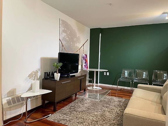 2nd image of 440 Richards St #301