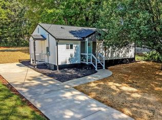 12 E Decatur St, Greenville, SC 29617