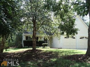 12262 Cypress Ln, Fayetteville, GA