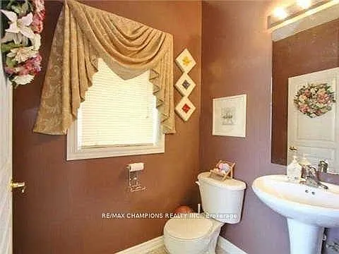 6 Tennant Dr — Photo 3