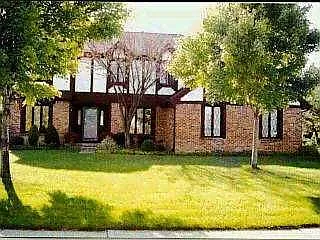 715 Ashbury Dr photo 1