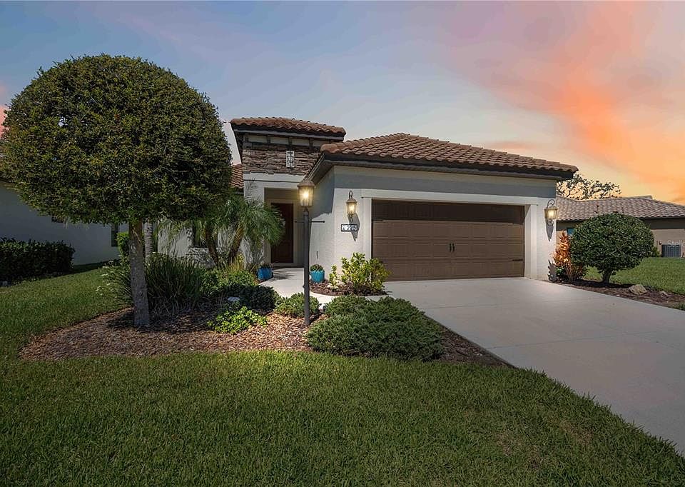 1st image of 225 BENEDETTO COURT
