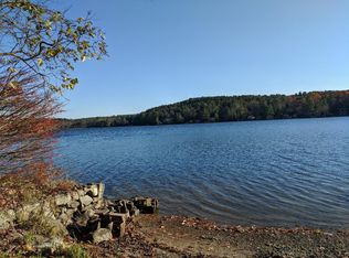 54 Ells Rd, Hampstead, NH 03841