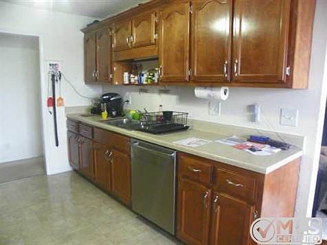 5th image of 703 Shamrock Ct