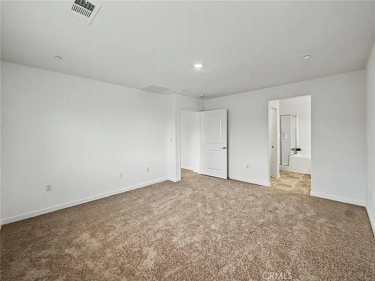 1366 Thunderbolt Ln — Photo 10