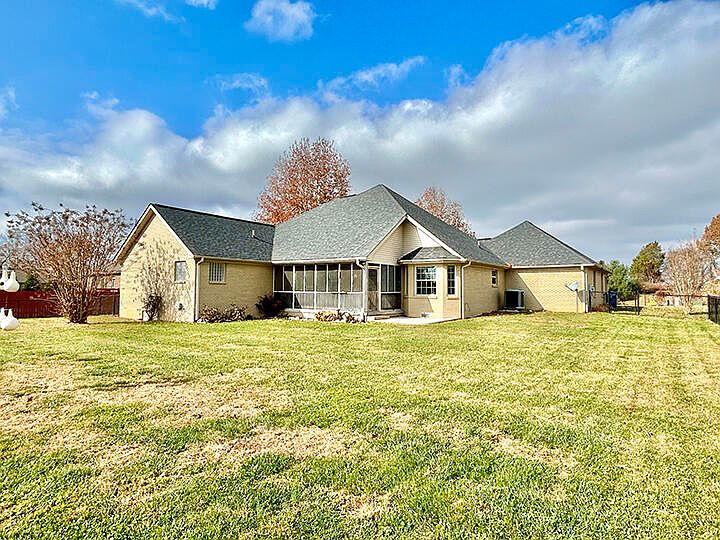 202 E Horizon Hill Dr, Somerset, KY 42503 | Zillow