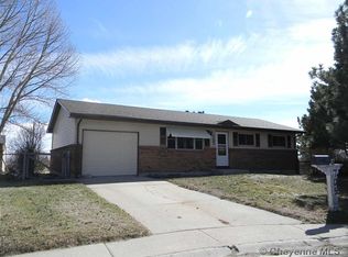 705 Carmon Cir, Cheyenne, WY 82001