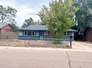 425 Rosewood Dr, Fountain, CO 80817
