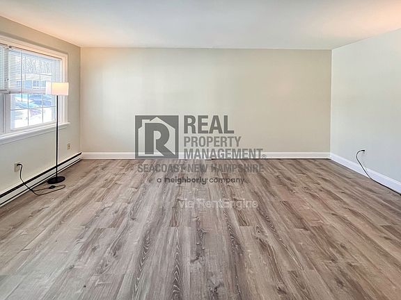 4th image of 93 Henry Law Ave Unit 93