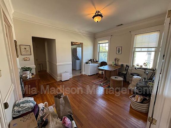 5th image of 501 E Maupas Ave #B