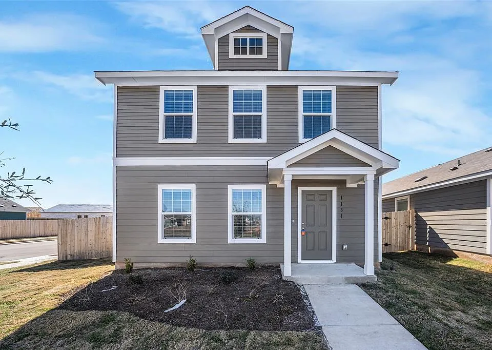 1131 Largemouth Ln