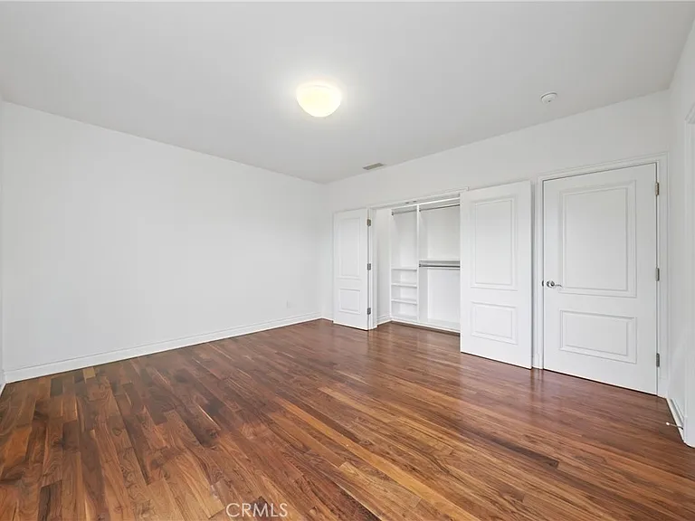 1049 Oak Grove Pl — Photo 38