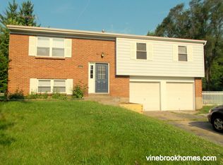 10267 Pippin Rd, Cincinnati, OH 45251