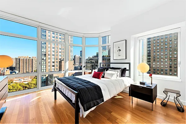 Sold by Compass | media 19