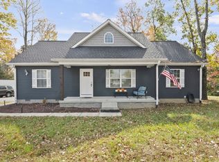 166 Mount Vernon Church Rd, Bethpage, TN 37022