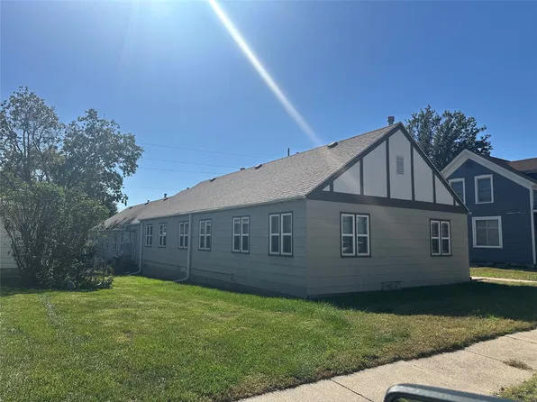 402 Prairie St, Guthrie Center, IA 50115