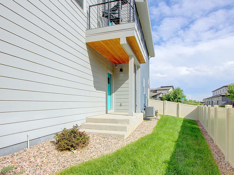 2208 Saison St — Photo 34