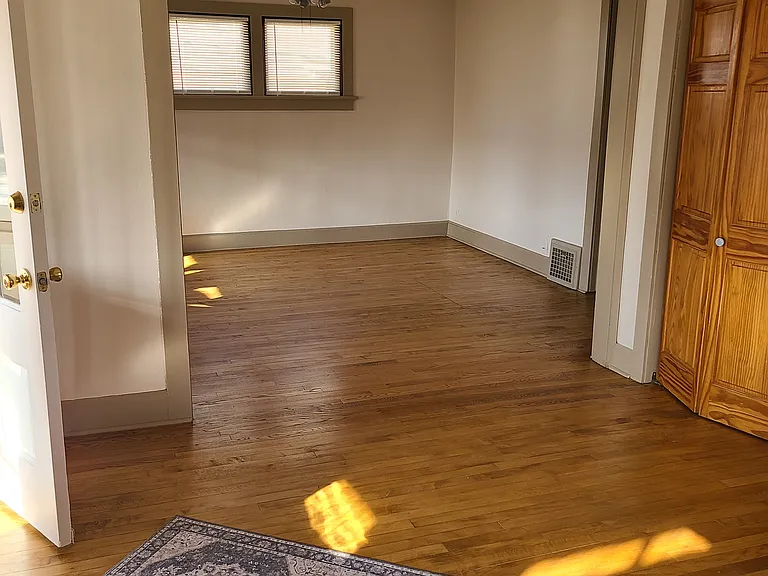 647 S Main St #2 — Photo 3