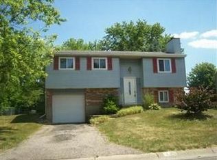 143 Lexington Farm Rd, Englewood, OH 45322