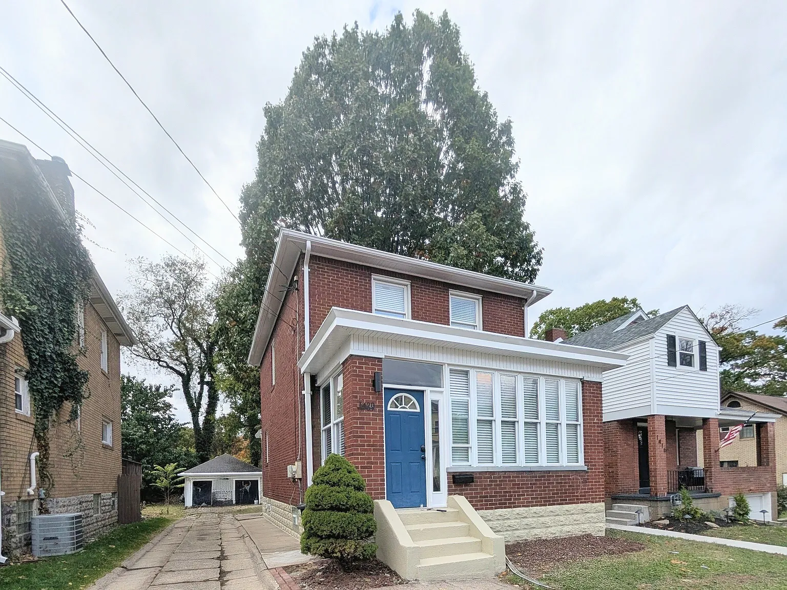 2 bed, 1120 sqft, $1,649 — Photo 1