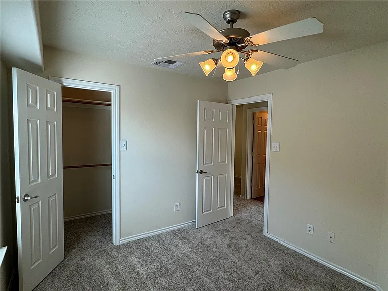 11515 Jacinth Ct — Photo 33