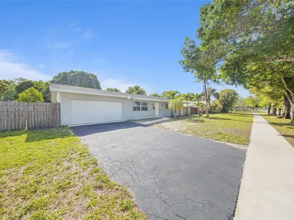 1320 NW 72nd Ave, Fort Lauderdale, FL 33313