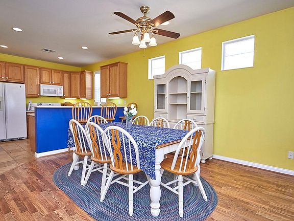 3rd image of 11129 Garlenda Ct