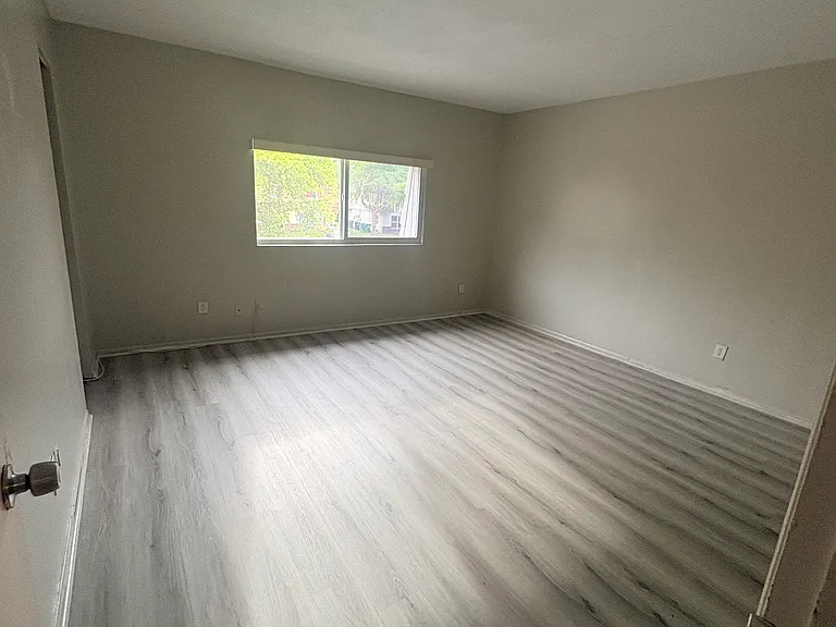 2240 NW 59th Way #1-0 — Photo 6
