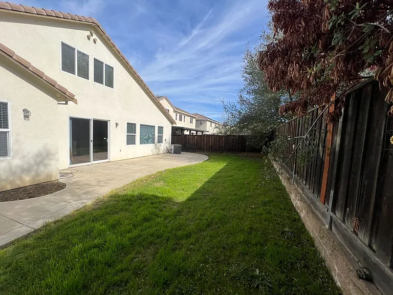 1506 Azalea Dr — Photo 49