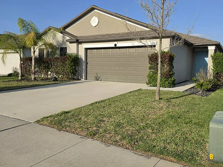 11838 Blackeyed Susan Dr — Photo 1