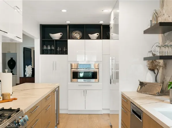 335 Santa Ana Ave, Long Beach, CA 90803