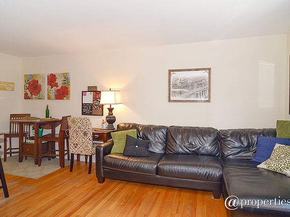 Living Room / Dining Room