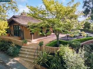 3532 Eagle Point Rd, Lafayette, CA 94549