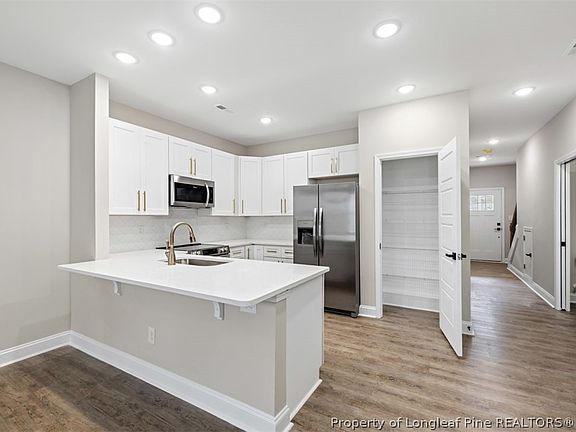 4th image of 3330 Starboard Way