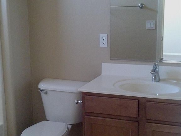 5th image of 2736 W Wayland Dr