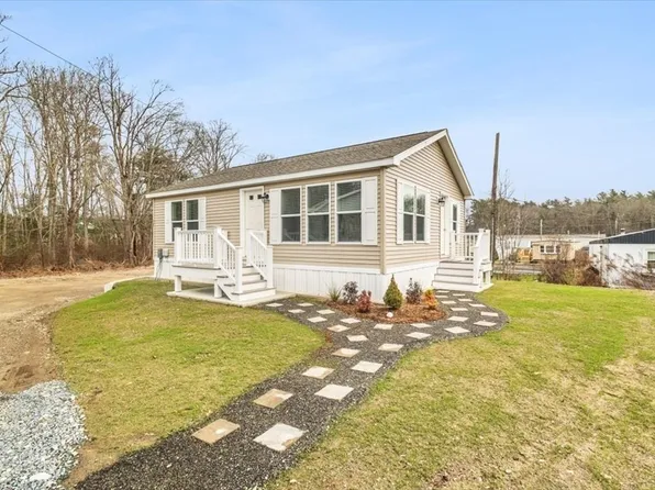 1540 Broadway Trailer 15, Raynham, MA 02767